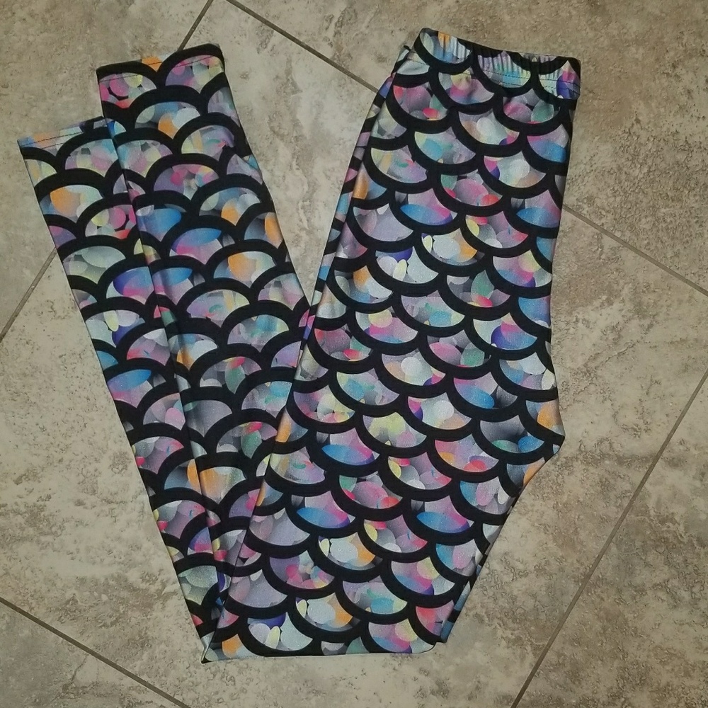 Mermaid scale leggings